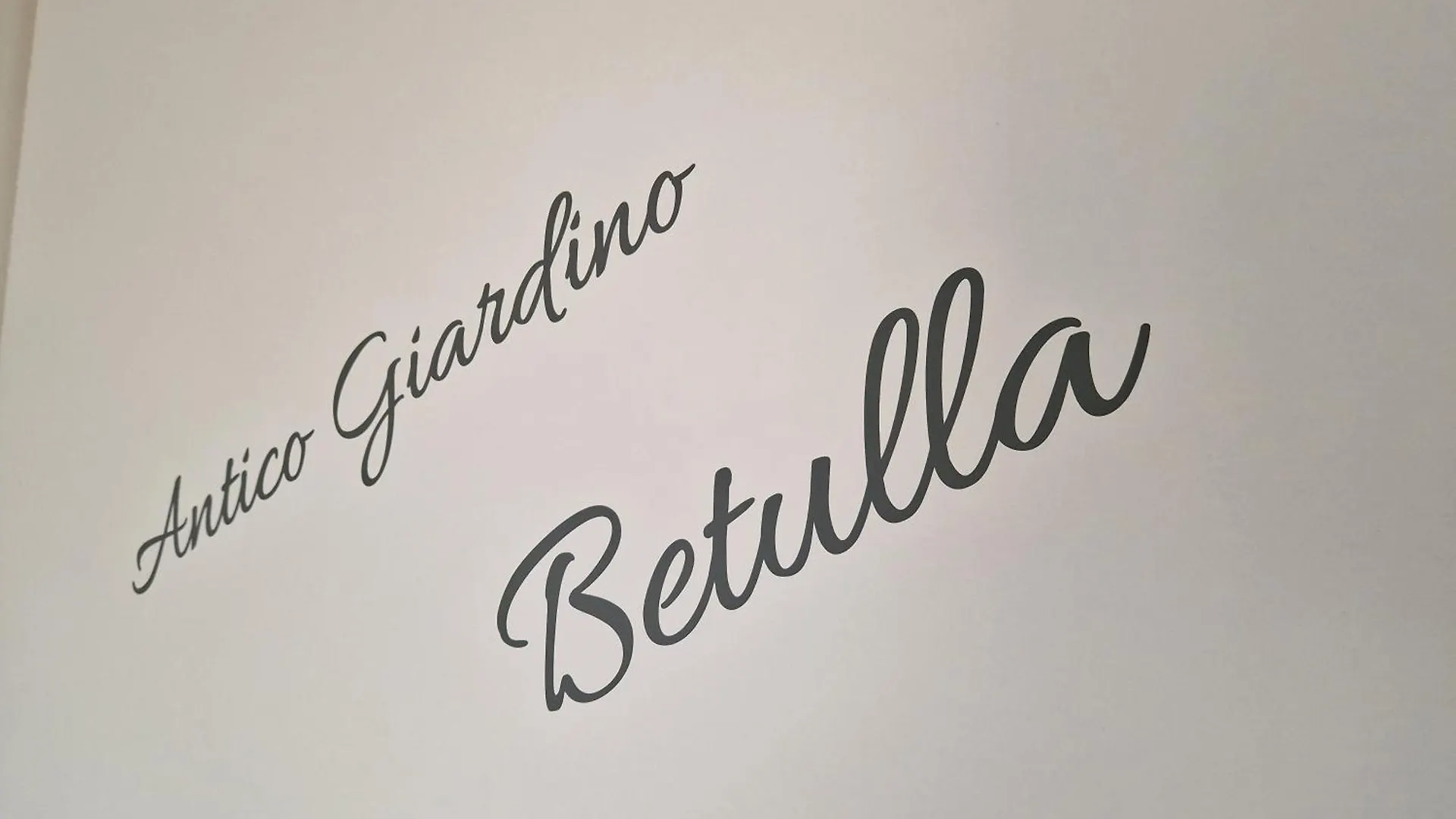 Antico Giardino - Elena Lejlighed Busto Arsizio 0*,